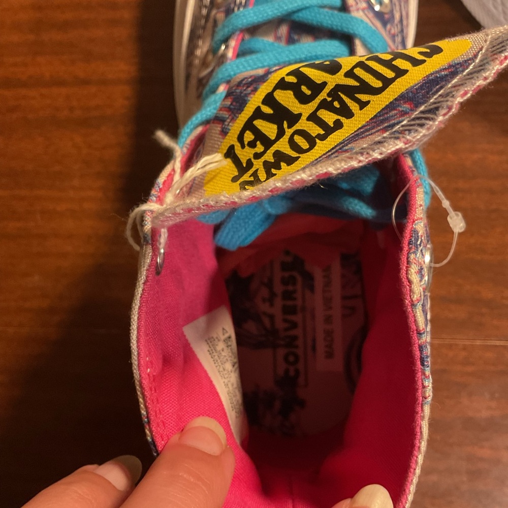 Converse Batman High-Top Sneakers - Pink and Blue - Picture 8 of 9